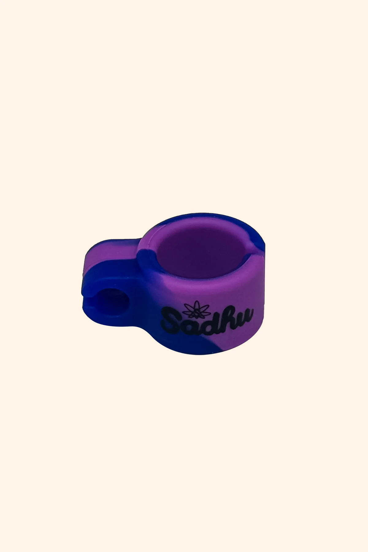 anel_sadhu_303_1_0b67e60adfe0b575b2c320f912c100f3.png